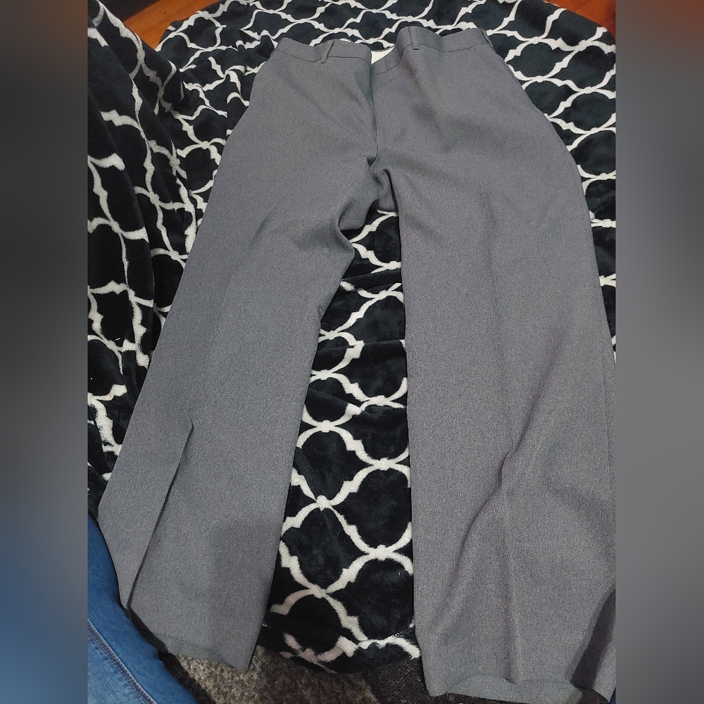 Mens gray slacks‎ 42x30